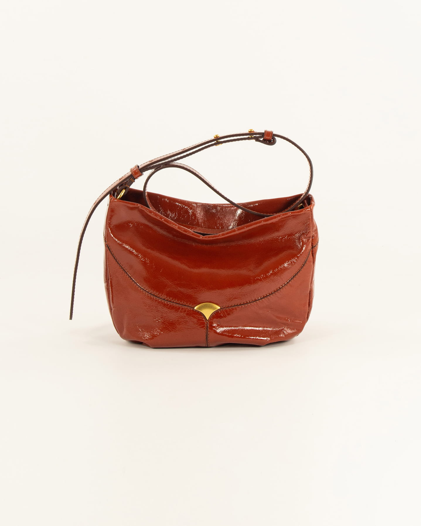 Divilio small p
